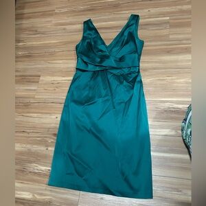 Donna Ricco Green V Neck Sheath Midi Dress Sleeveless Size 10